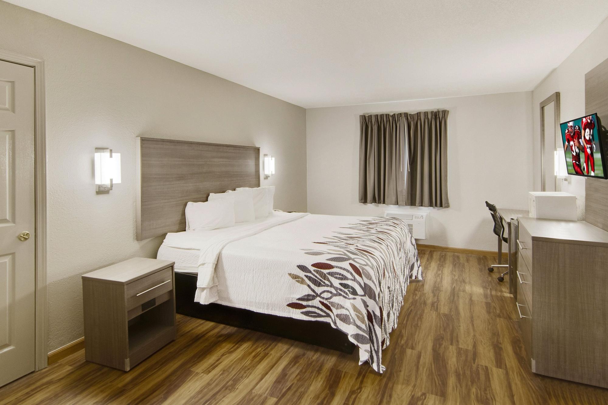Red Roof Inn & Suites Pensacola-Nas Corry Beach Haven Εξωτερικό φωτογραφία